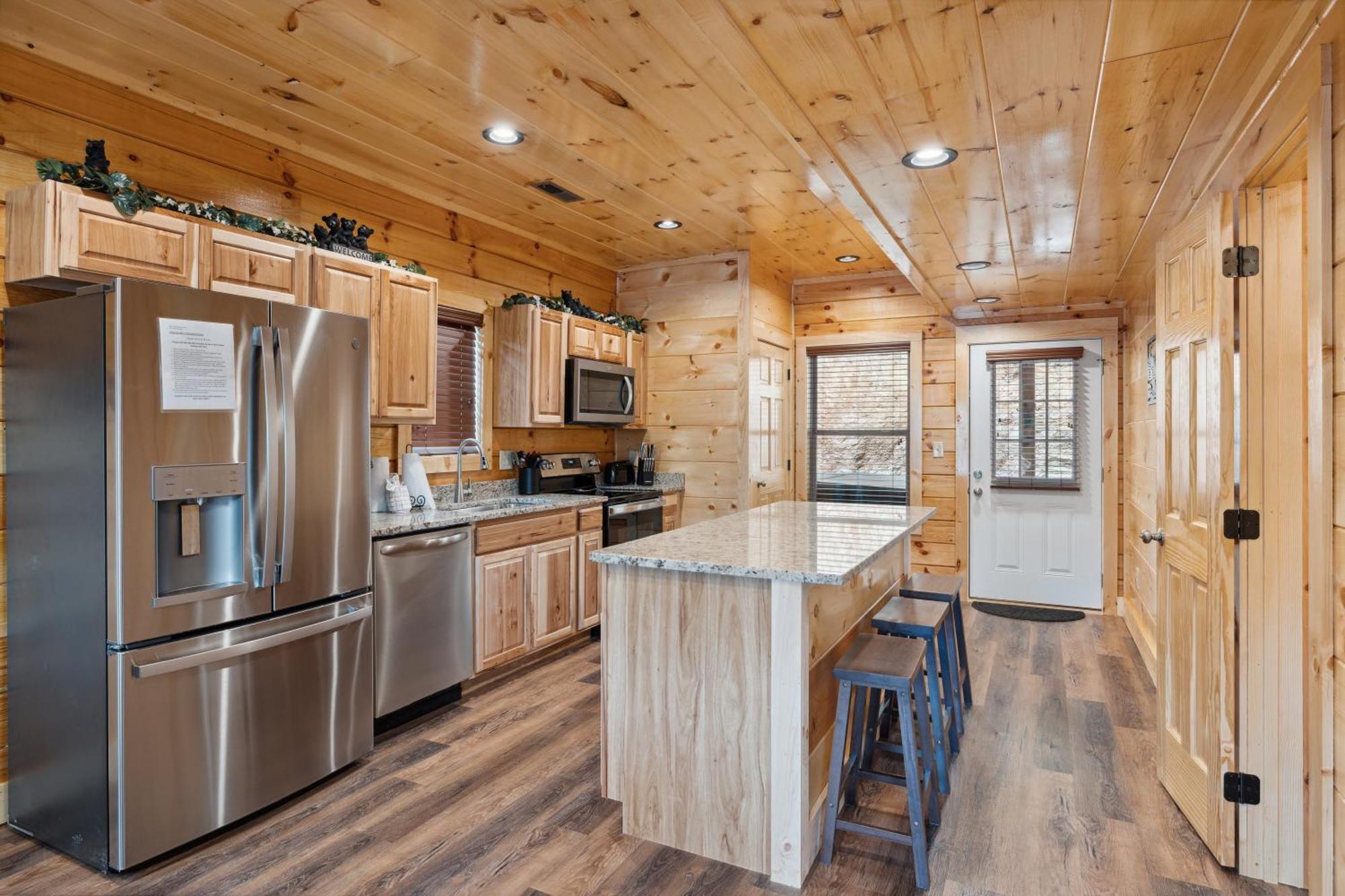 The 3 Bears Is A Newly Built 3 Bedroom Cabin Only 3 Minutes From The Parkway! Pigeon Forge Ngoại thất bức ảnh
