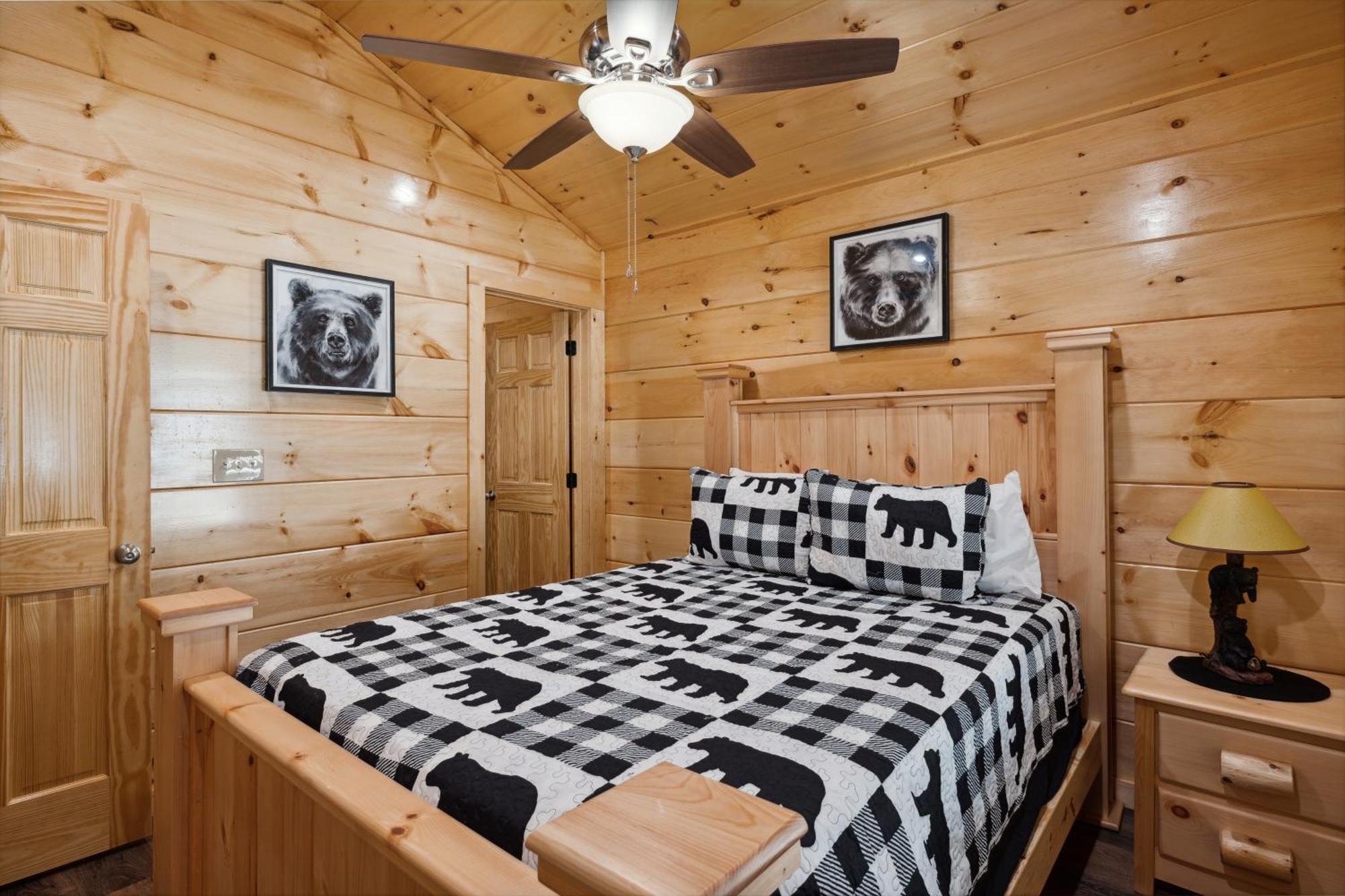 The 3 Bears Is A Newly Built 3 Bedroom Cabin Only 3 Minutes From The Parkway! Pigeon Forge Ngoại thất bức ảnh